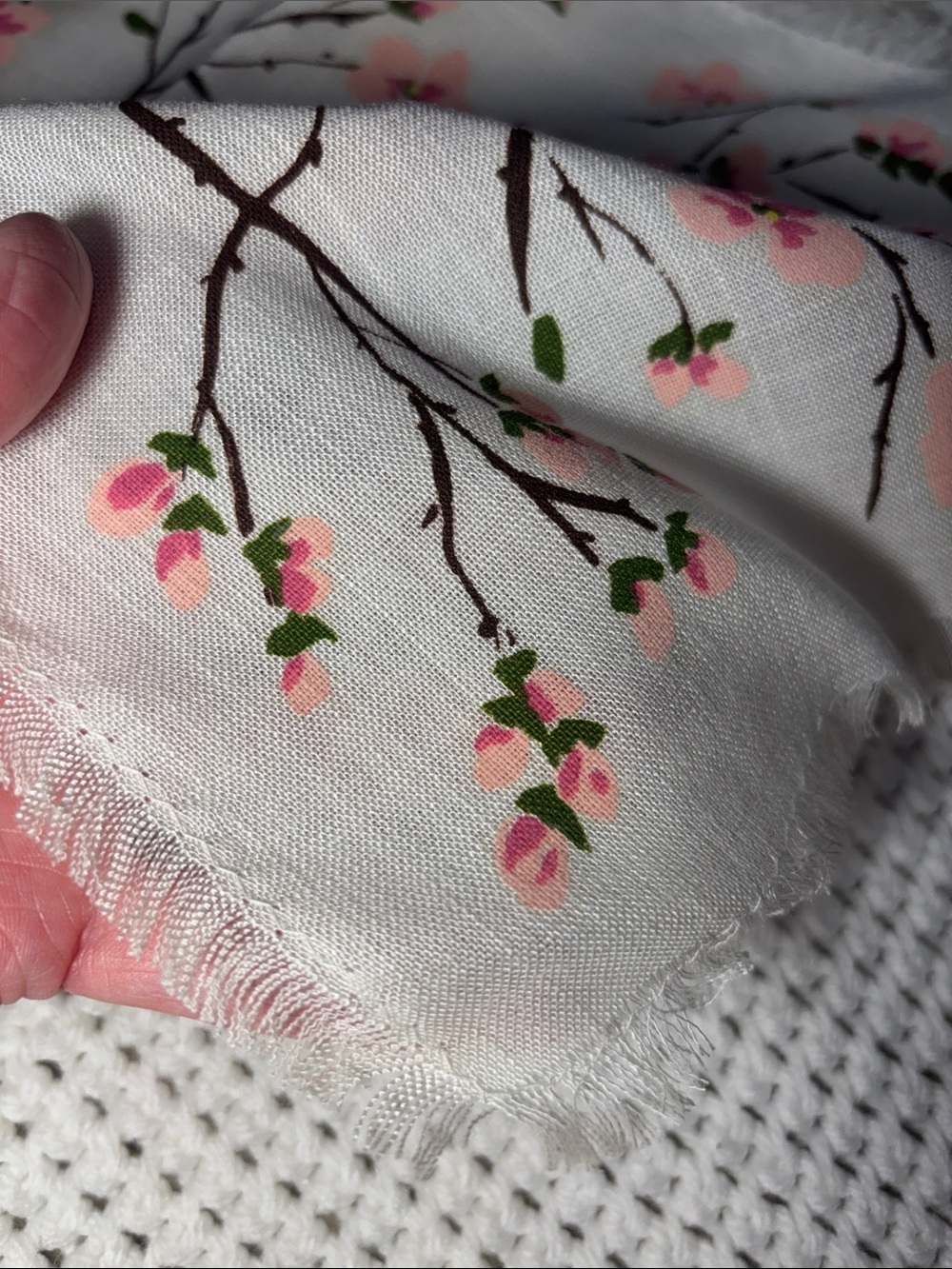 Vintage Hand Painted Cherry Blossom Placemats, Fringed Edged Linens, Set of 4 - Picture 3 of 6